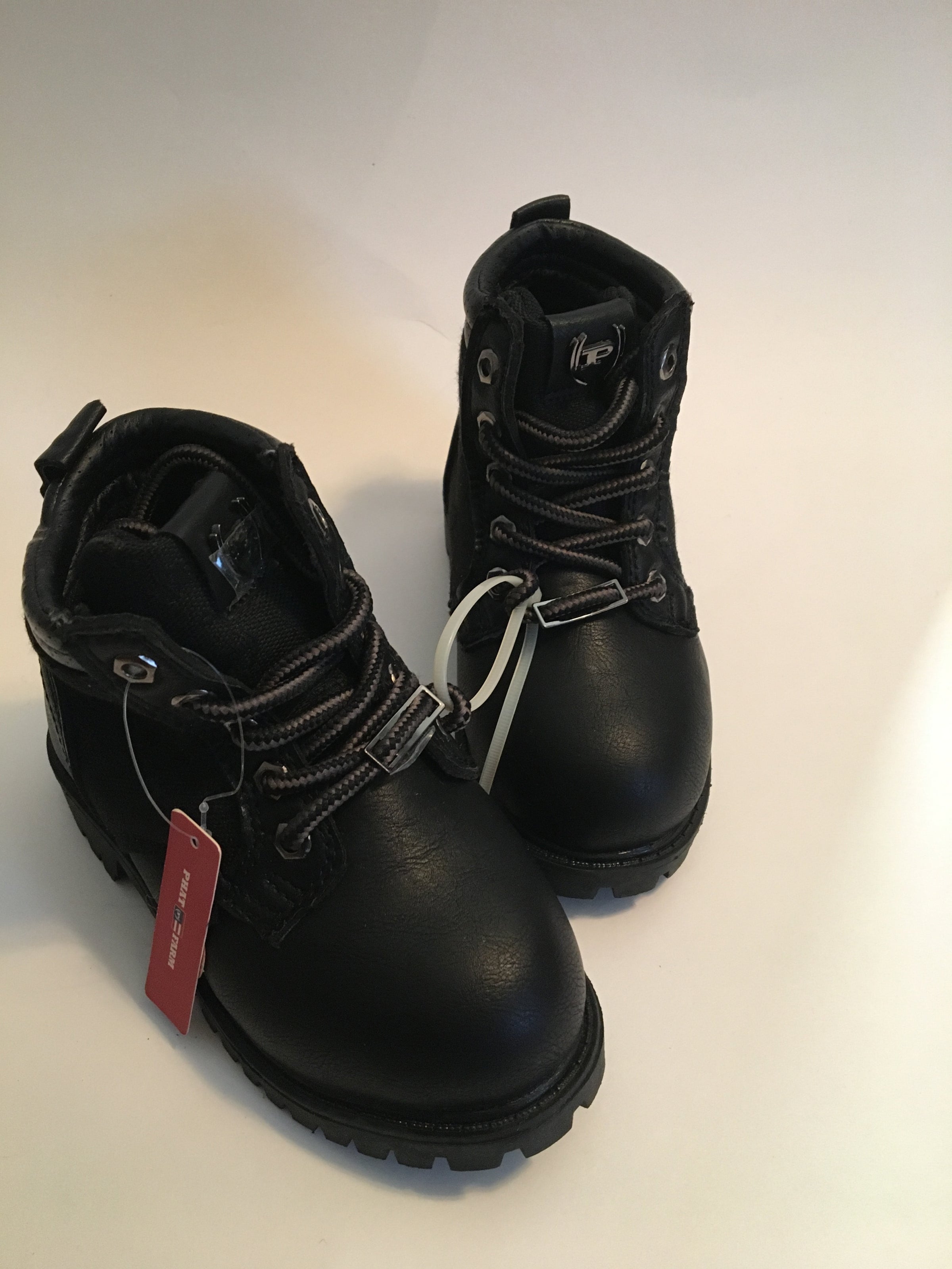 Boys size 9 black phat farm boots | Lil Chloe display picture 2